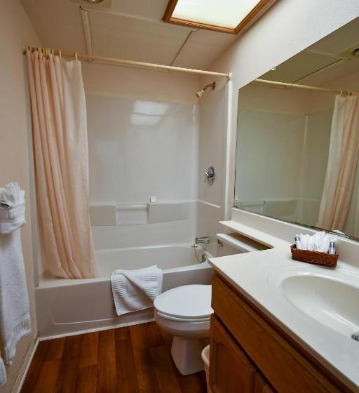 בית מלון כפרי North Bay At Lake Arrowhead