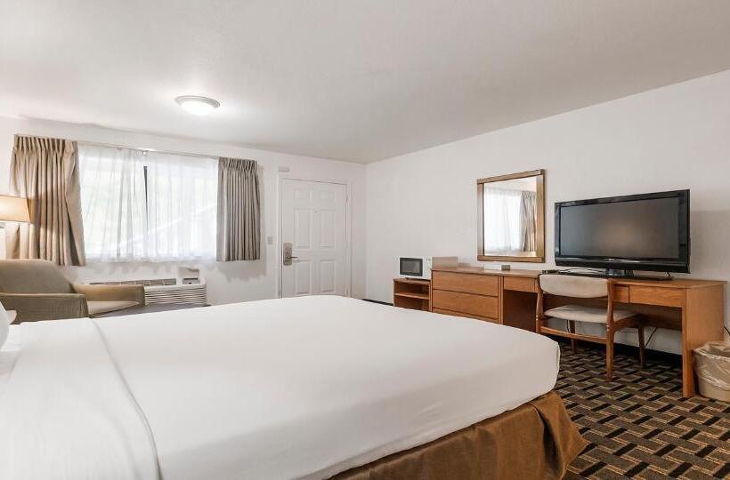 فندق Northern Queen Inn