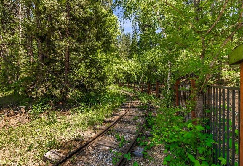 فندق Northern Queen Inn