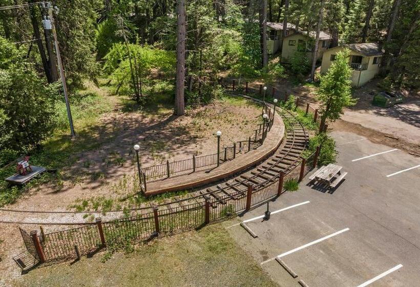 فندق Northern Queen Inn