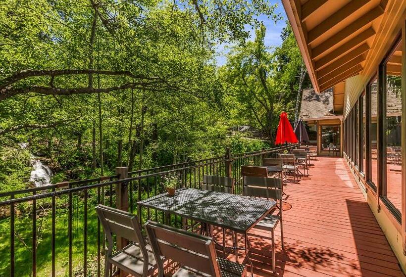 فندق Northern Queen Inn