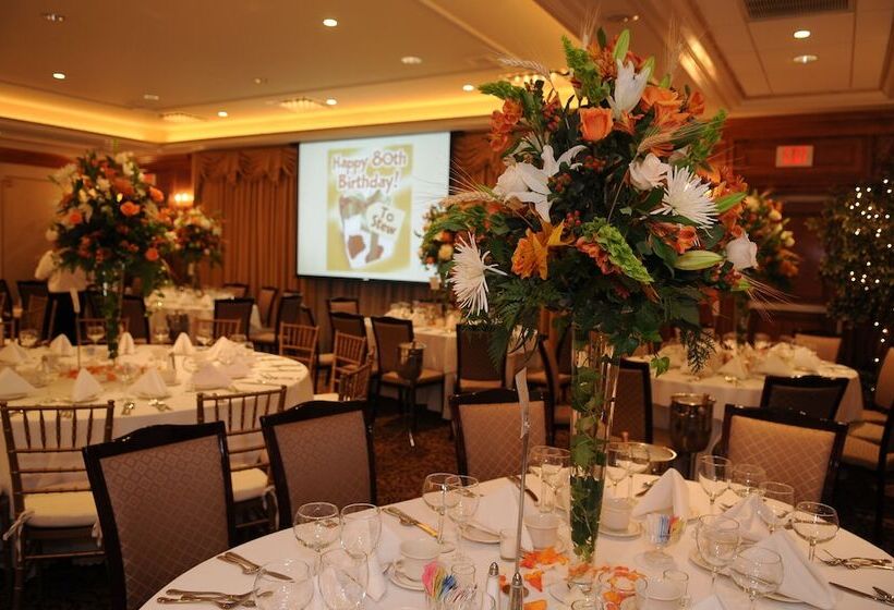 فندق Norwalk Inn & Conference Center