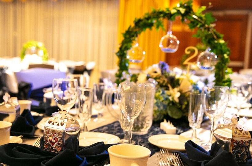 בית מלון כפרי Norwalk Inn & Conference Center