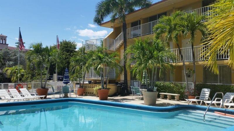 Отель Ocean Mile