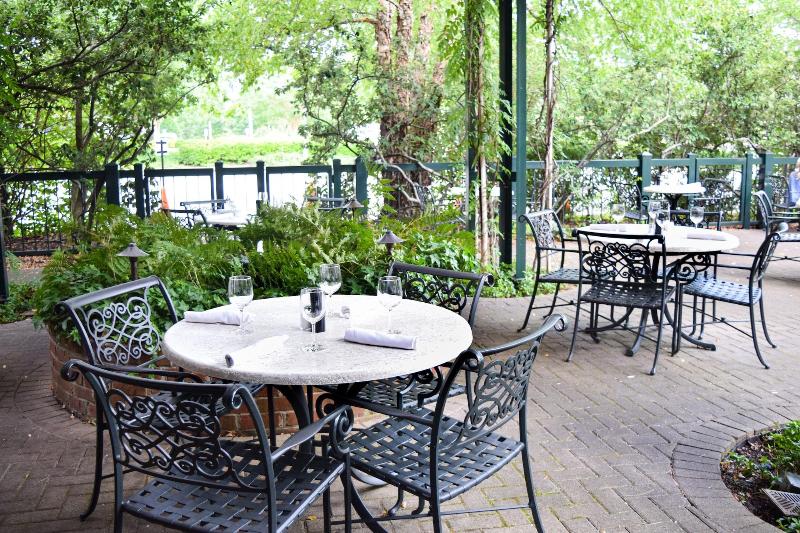 בית מלון כפרי O.henry