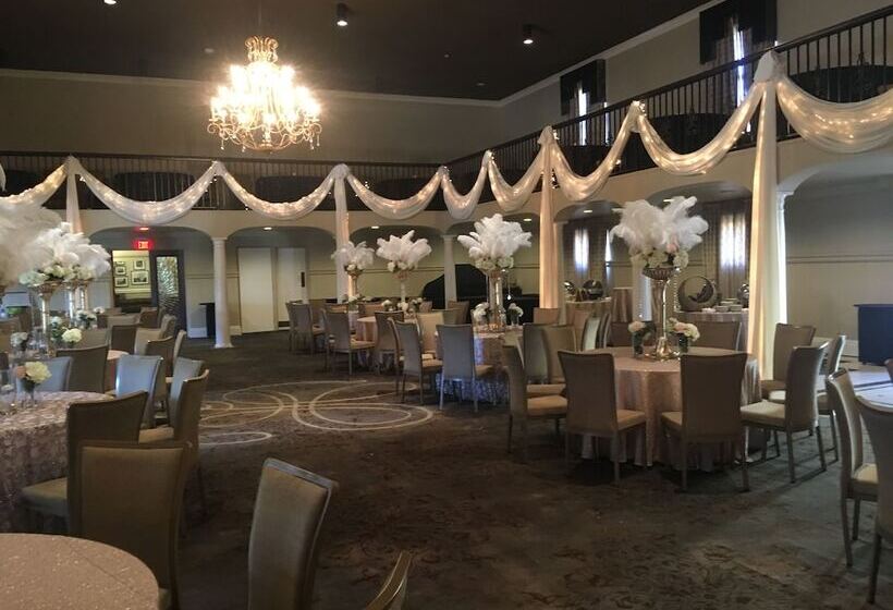 ホテル Old Capitol Inn