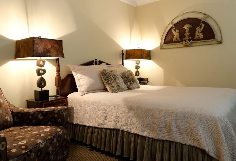 호텔 Old Capitol Inn