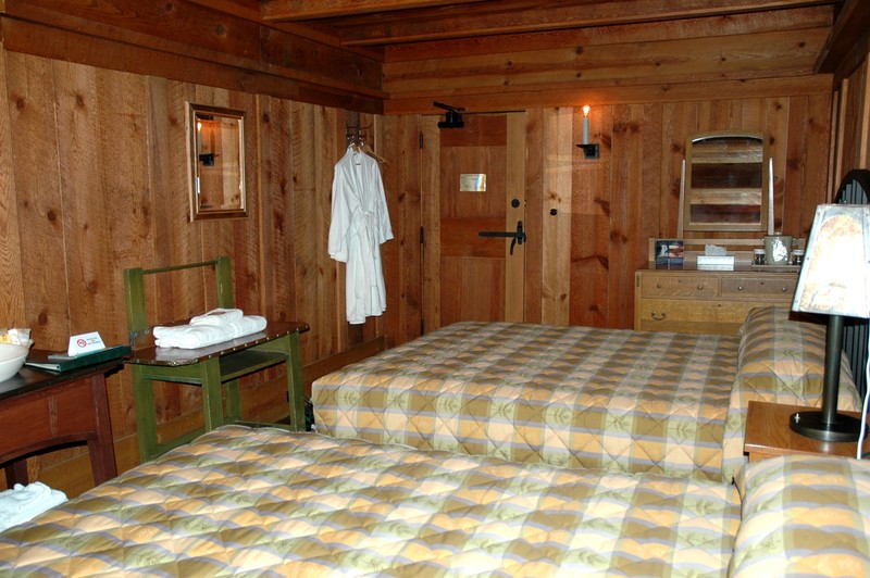 فندق Old Faithful Lodge & Cabins   Inside The Park