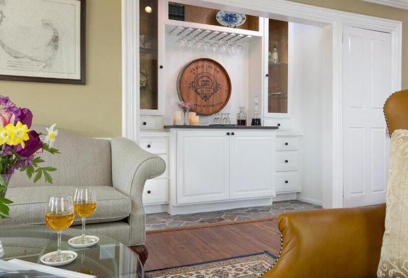 ホテル Old Manse Inn