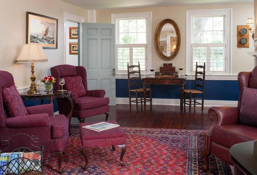 ホテル Old Manse Inn