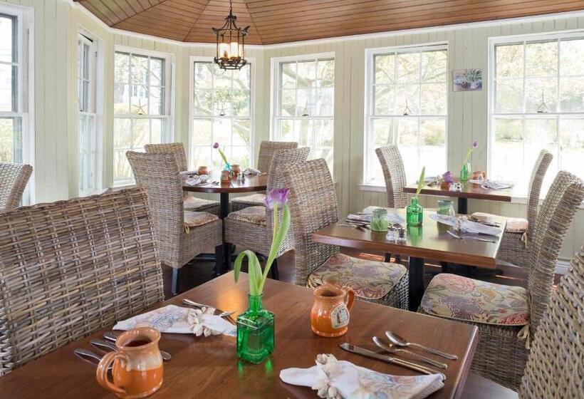 ホテル Old Manse Inn