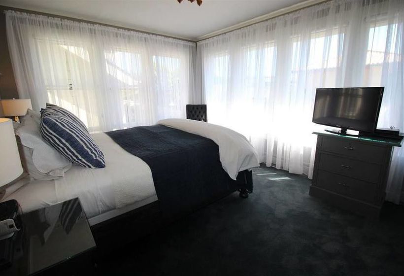 호텔 Old Thyme Inn