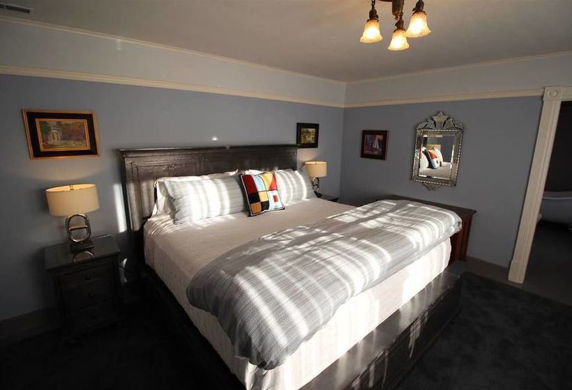 호텔 Old Thyme Inn