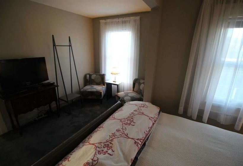 호텔 Old Thyme Inn