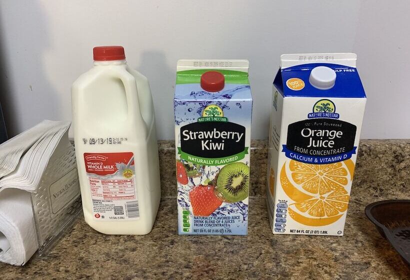 فندق Olde Amish Inn