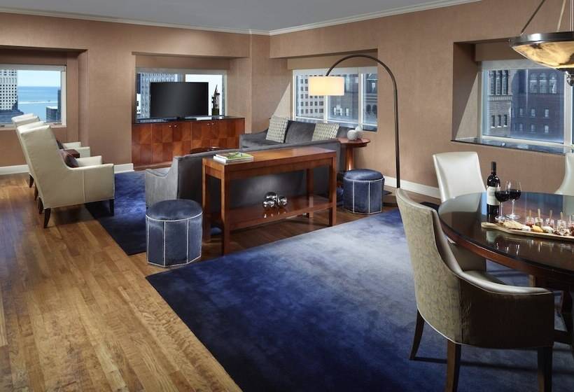 هتل Omni Chicago