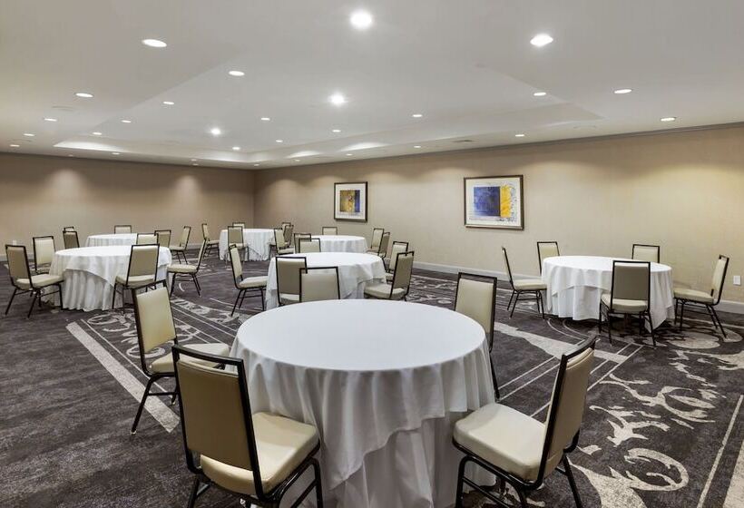 Omni New Haven Hotel At Yale