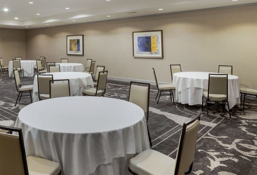 Omni New Haven Hotel At Yale