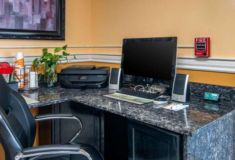 فندق Quality Inn Central Roseburg