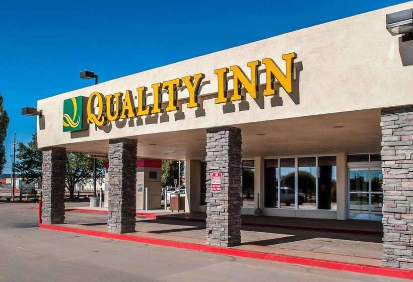Отель Quality Inn Navajo Nation Capital