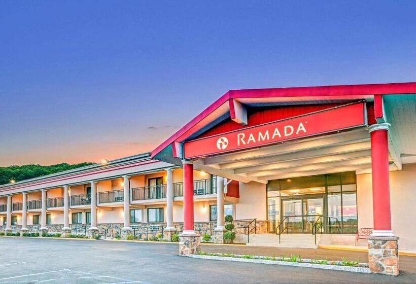 فندق Ramada By Wyndham Rockaway