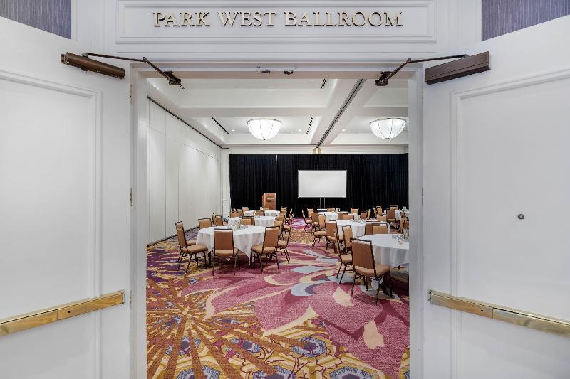 هتل Renaissance Dallas North