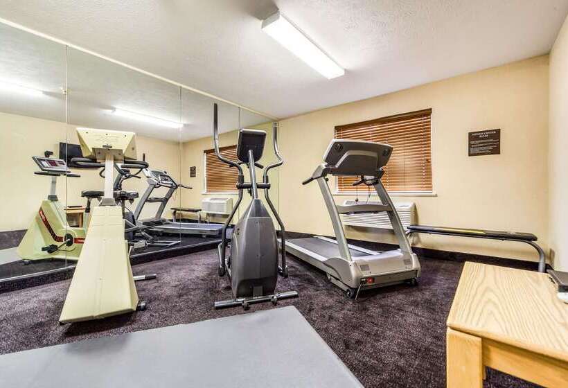 فندق Rodeway Inn