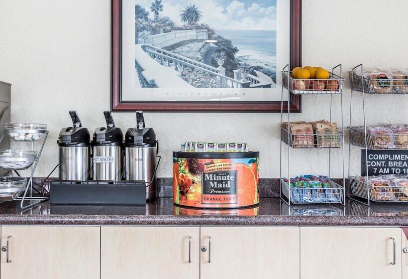 فندق Rodeway Inn San Clemente Beach