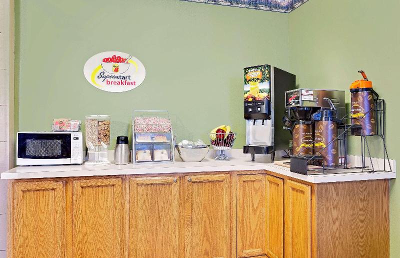 فندق Super 8 By Wyndham Cut Bank