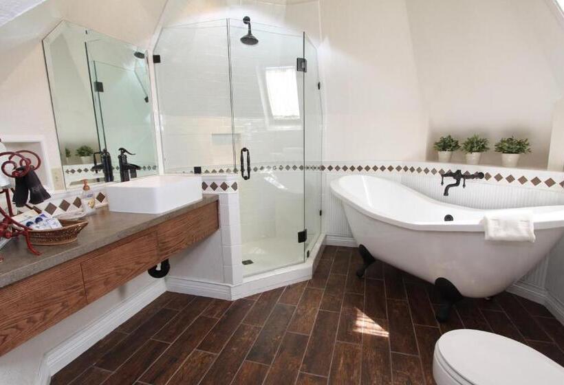 Отель The Napa Inn