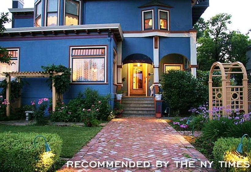 Отель The Napa Inn