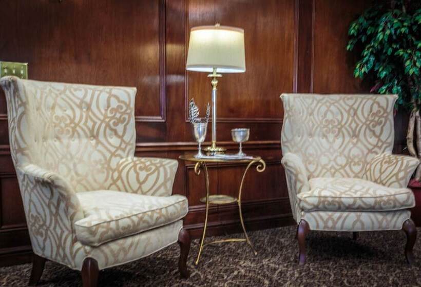 فندق Olde Mill Inn