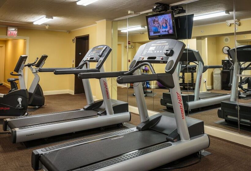 فندق Olde Mill Inn