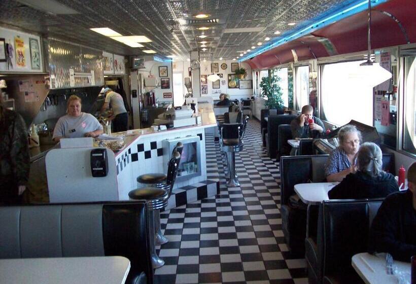 فندق Travelodge By Wyndham Dexter