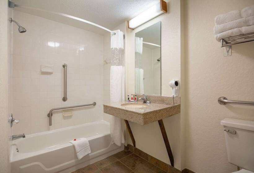 فندق Travelodge By Wyndham Outer Banks/kill Devil Hills