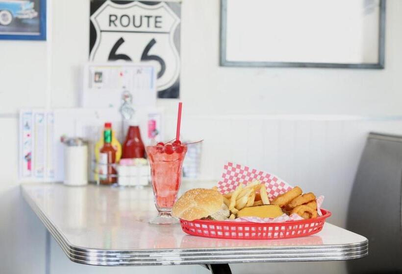 فندق Travelodge By Wyndham Yuma