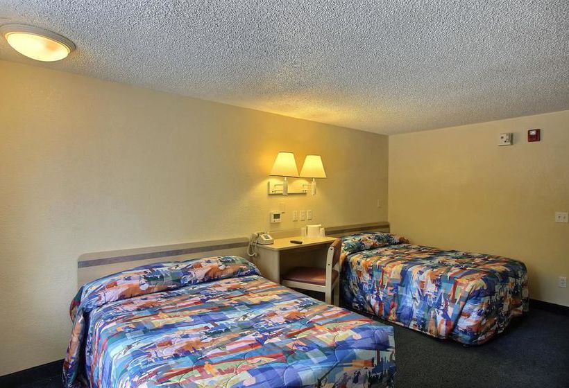 Motel 6 Palm Bay