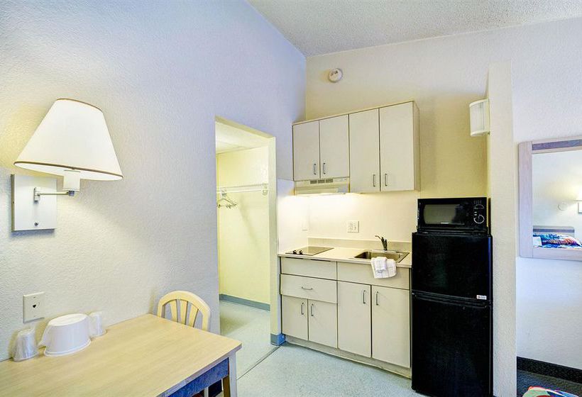 فندق على الطريق Amerivu Inn & Suites Extended Stay Aberdeen