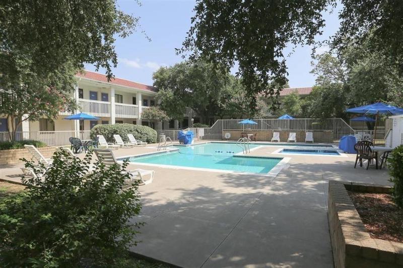 Motel 6addison, Tx  Dallas