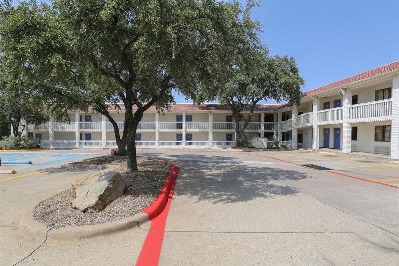 Motel 6addison, Tx  Dallas