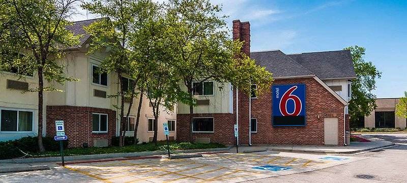 Motel 6arlington Heights, Il  Chicago North Central