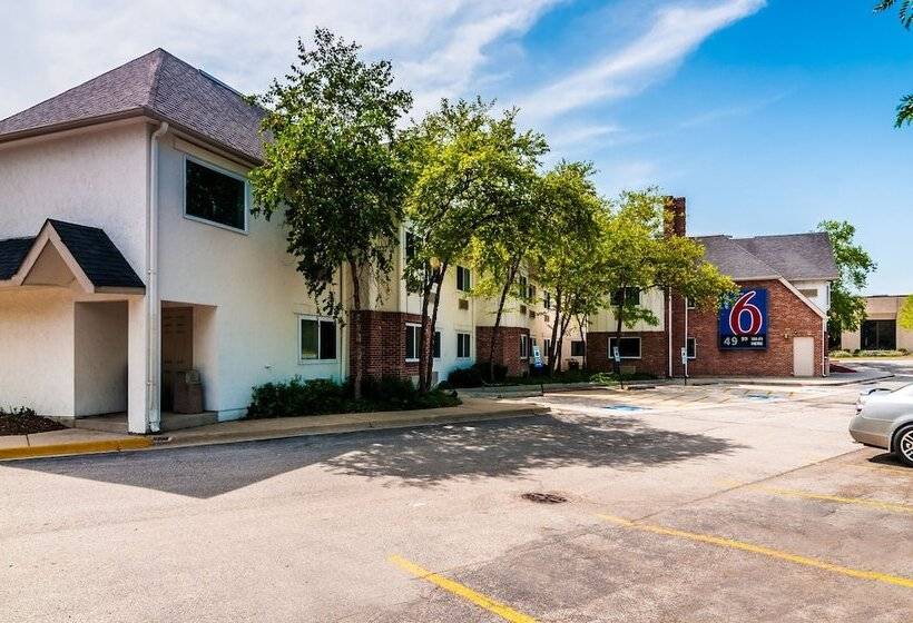 Motel 6arlington Heights, Il  Chicago North Central