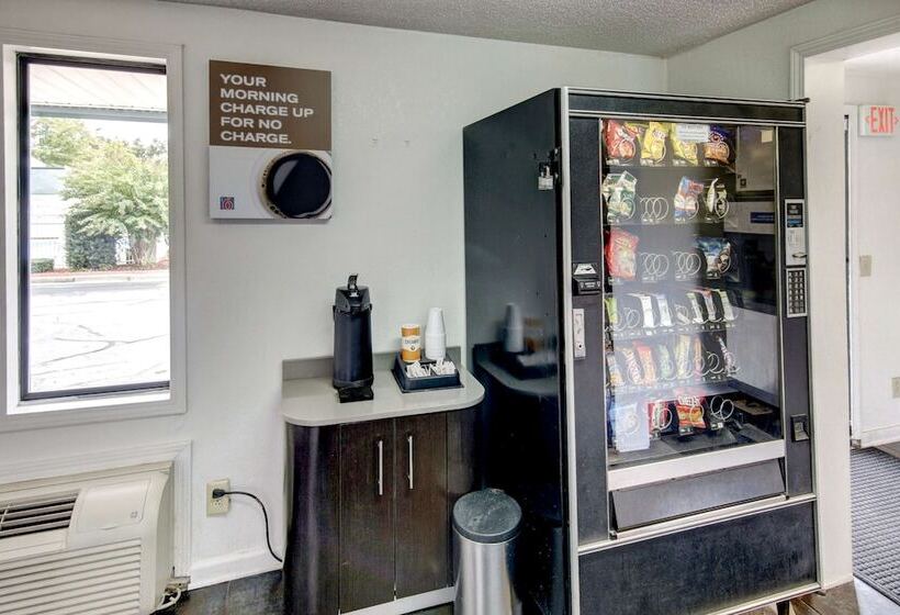 Motel 6 Union City, Ga  Atlanta Airport