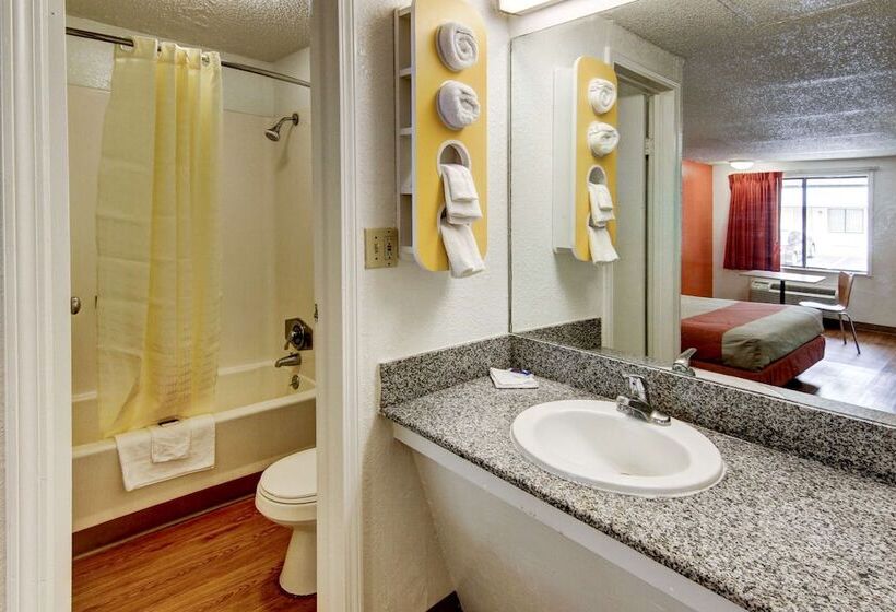 Motel 6 Union City, Ga  Atlanta Airport