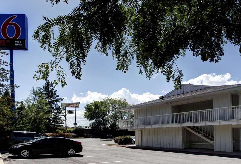 モーテル Park Inn By Radisson, Woods Cross