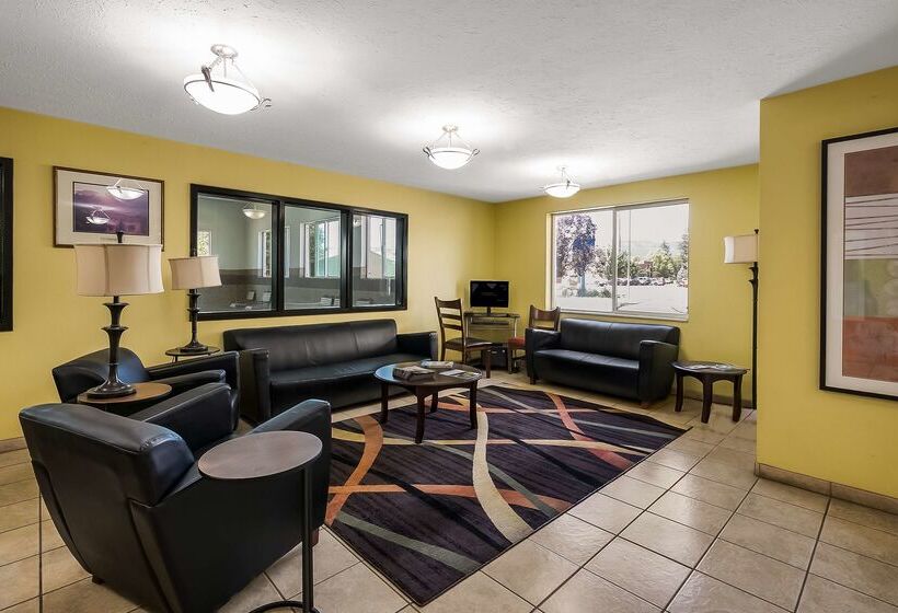 فندق على الطريق Americas Best Value Sandman Inn