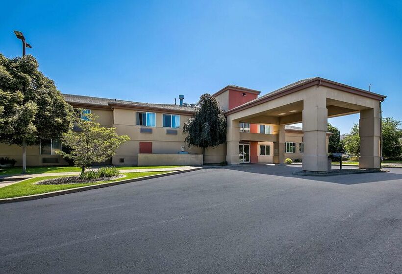 فندق على الطريق Americas Best Value Sandman Inn