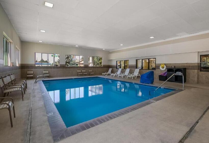 فندق على الطريق Americas Best Value Sandman Inn