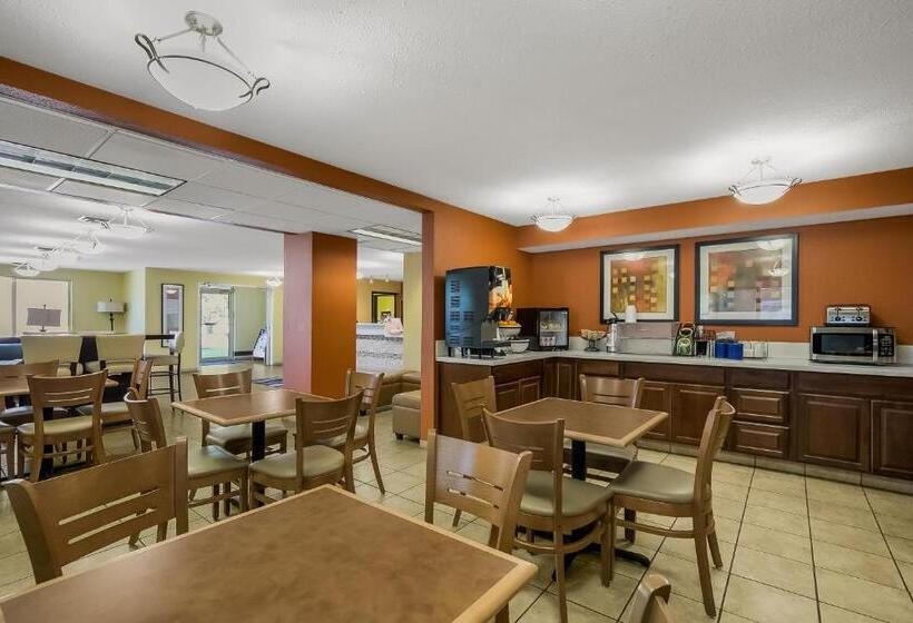 فندق على الطريق Americas Best Value Sandman Inn