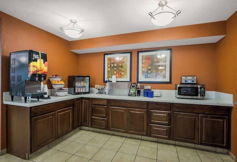 فندق على الطريق Americas Best Value Sandman Inn